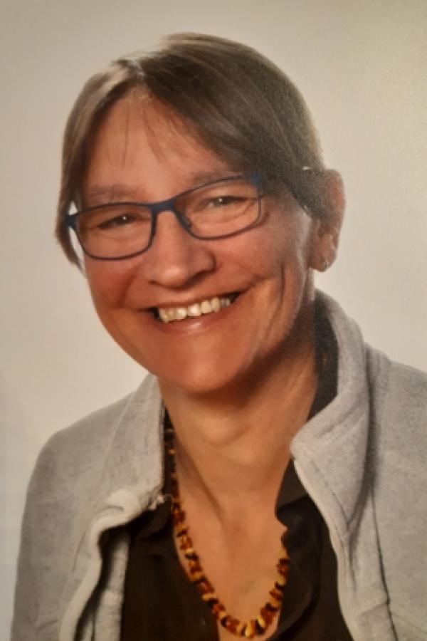 Beate Lutze
