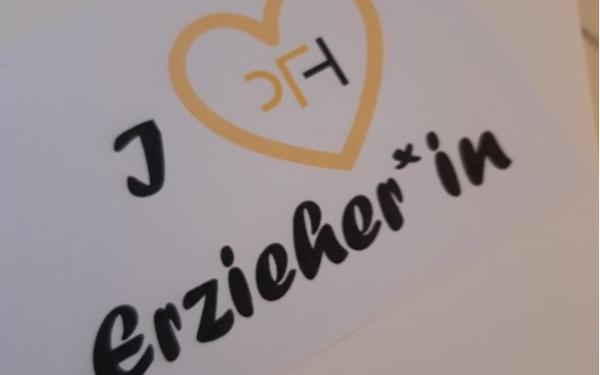 Erzieher*in2